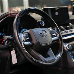 تۆیۆتا لاند کروزەر